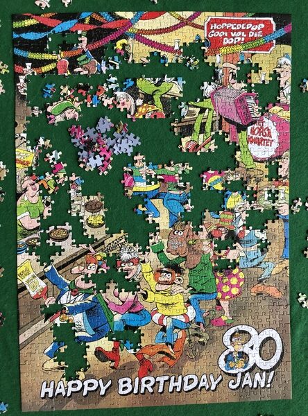 puzzel-1000-stukjes-jan-van-haasteren-fijne-verjaardag-jan-80-jaar-verder-5