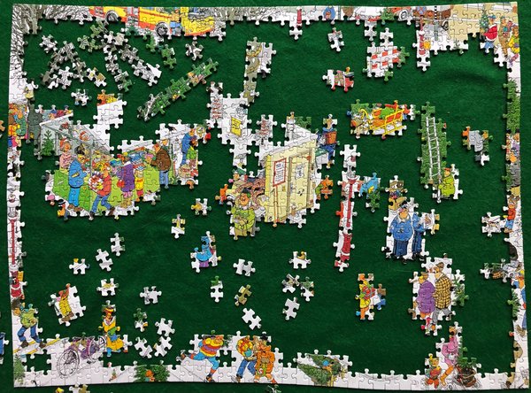 puzzel-1000-stukjes-jan-van-haasteren-kerstbomen-markt-op-puzzelmat-verder-dan-1-uur-600-444