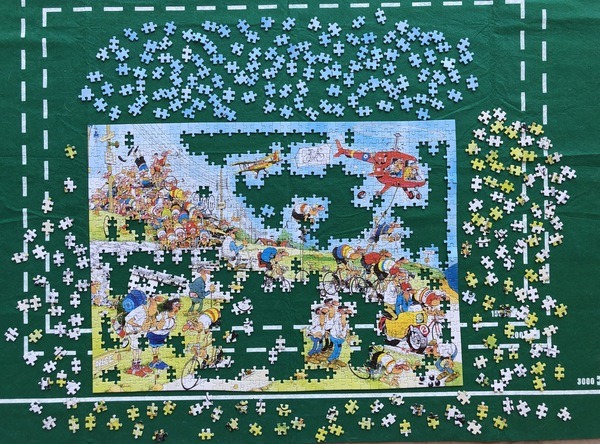 Jan van Haasteren Tour de France Drieluik Special Nummer 19019 Puzzel nummer 1 - Na 5 uur